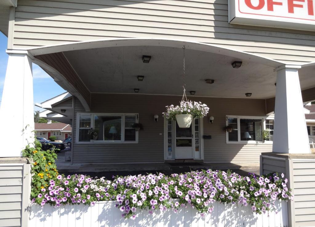 Gorham Motor Inn 외부 사진