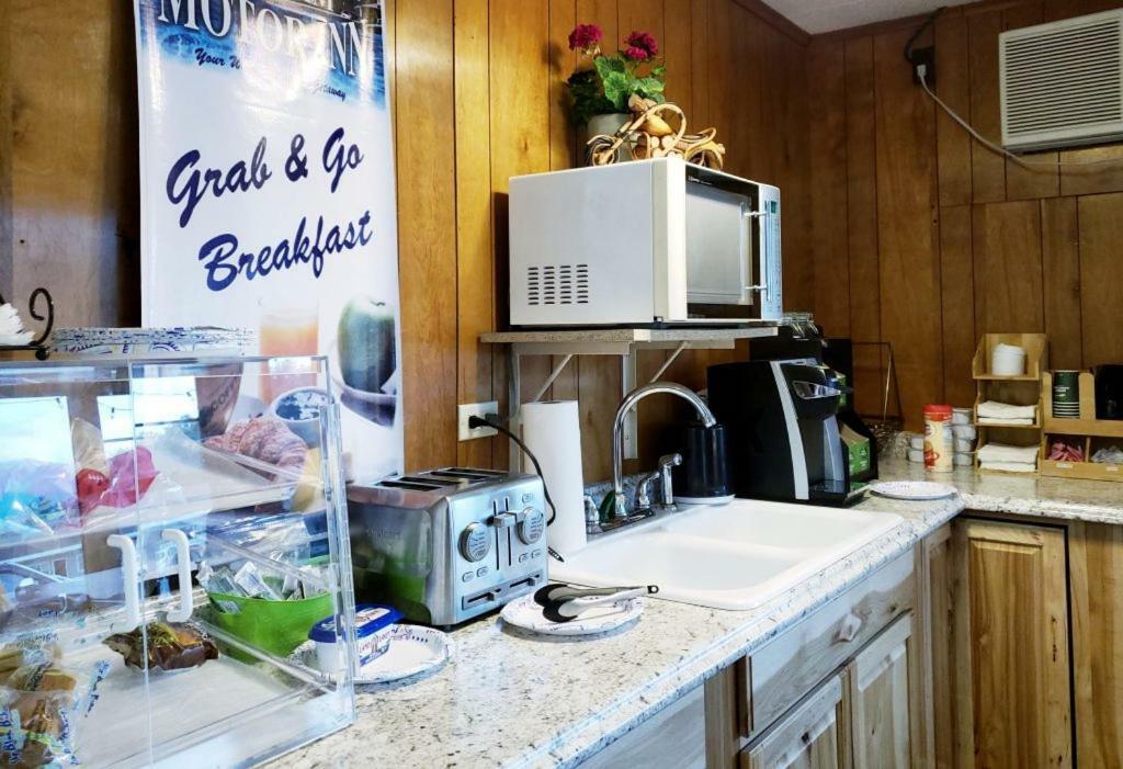 Gorham Motor Inn 외부 사진